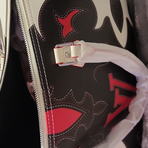 Black and Red satchel - Picture 5 of 14